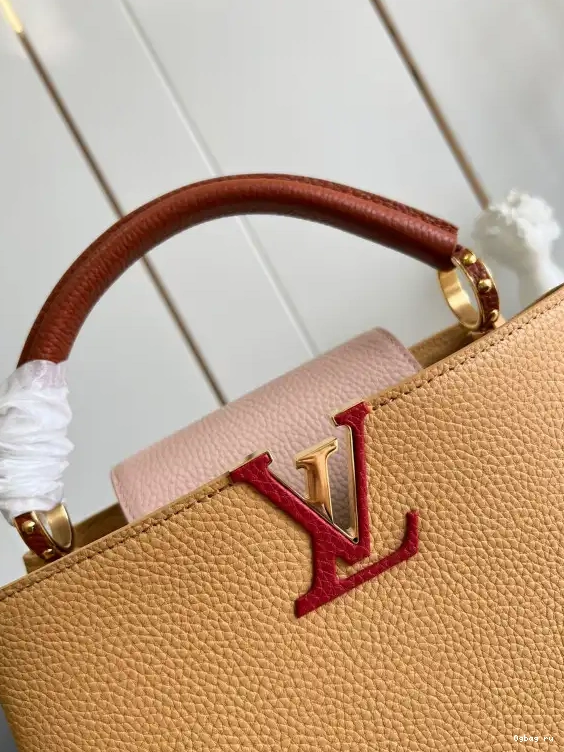 CAPUCINES VUITTON MM LOUIS 0603